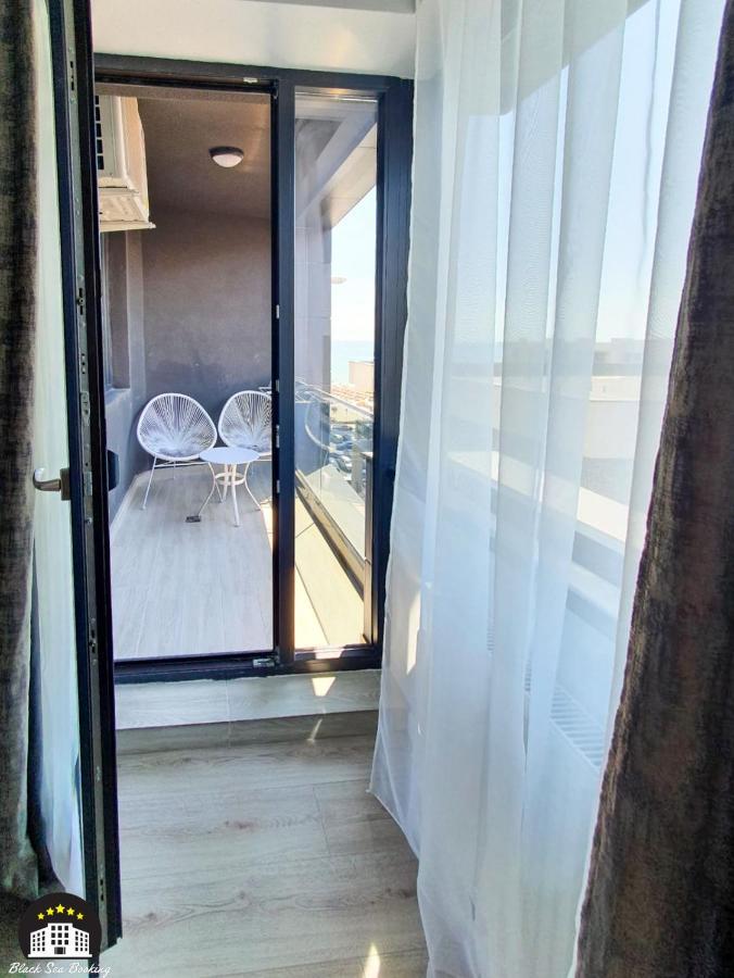 Black Sea Booking - Oana Navodari Exterior photo